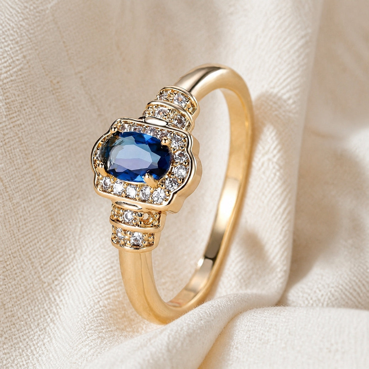 Anillo Halo con Cristal Azul