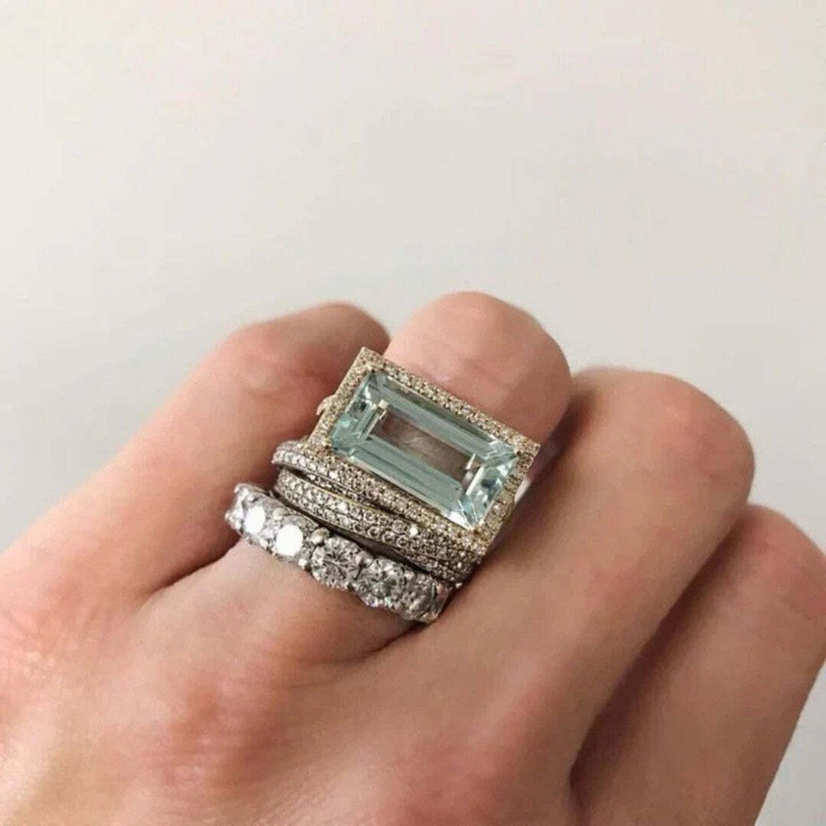 Set de Anillos Plateados con Cristal Turquesa