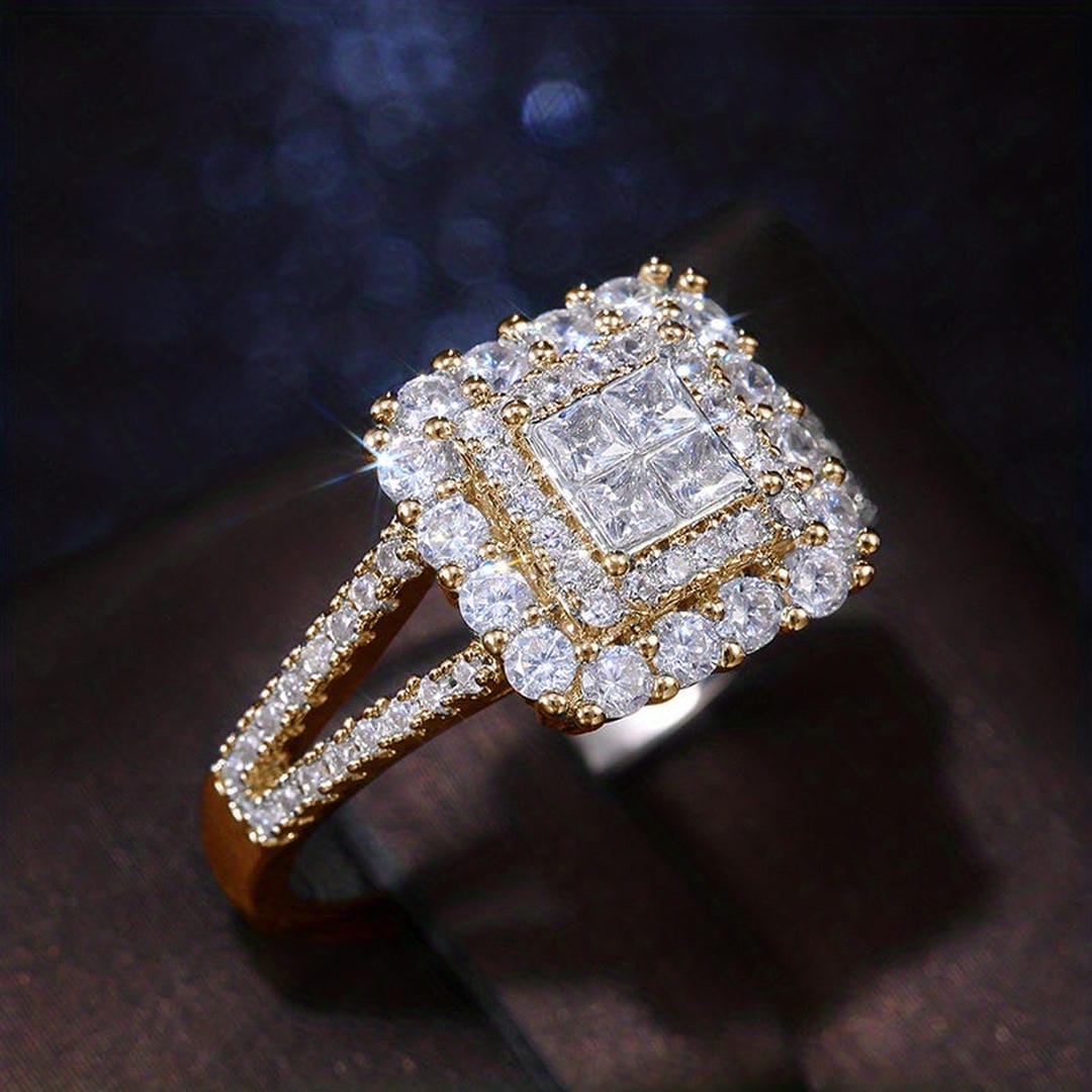 Anillo con Cristal Cuadrado