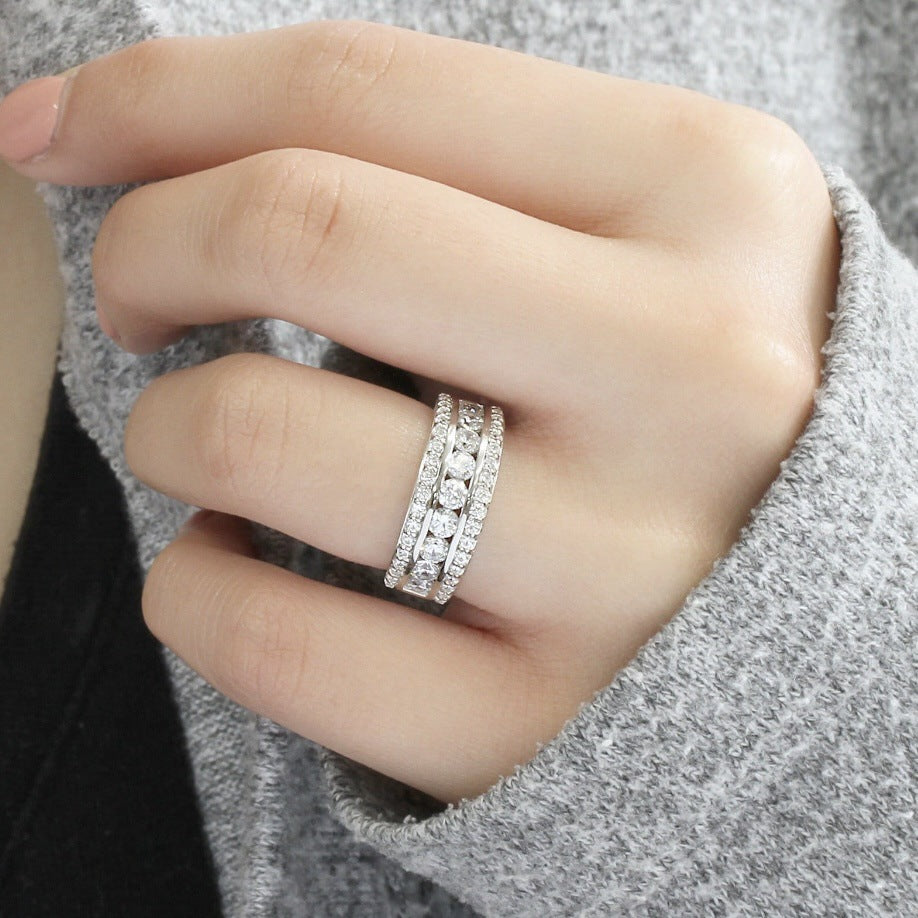 Anillo Plateado con Piedra